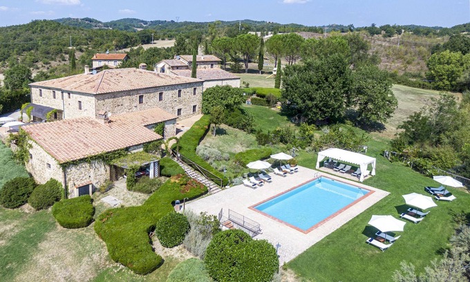 Casole d'Elsa Apartment | Il Mulino, Piettorri, Casole d'Elsa, Siena and Chianti