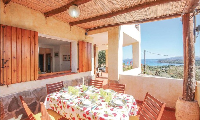 Porto Istana Apartment | Il Panorama