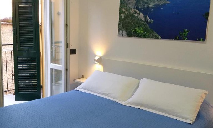Manarola House | Il Patio