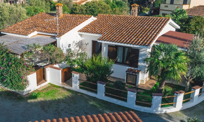 Sant'Anna Arresi Villa | Il Sogno vacation homes 4