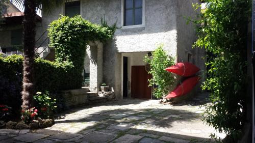 Mandello del Lario Apartment | Il Vecchio Cortile