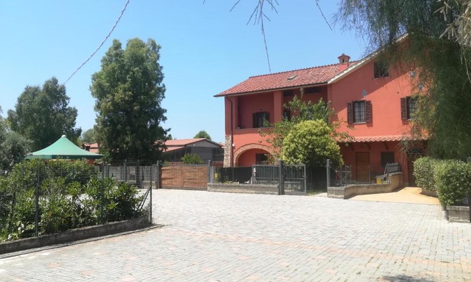 Ponte Galeria House | Ila in Fiera