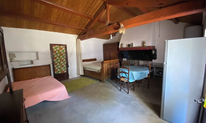 Barbatre House | Ile de Noirmoutier. Bourrine Traditionnelle