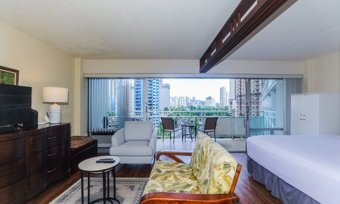 Waikiki Condo | Ilikai Tower 1 Bedroom City View Condos with Private Lanai & Free Wifi!