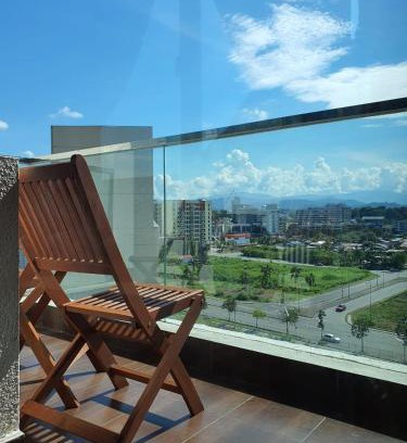 Downtown Kota Kinabalu Apartment | Imago The Loft 7 to 10 pax 2 bathroom 2 to 3 bedroom - LSS HomeStay