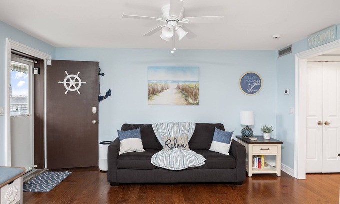 Seaside Heights Condo | Immaculate Airy Retreat 300ft to Beach - Beach Badges, Linens + Towels Included