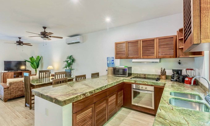 Colonia Salina Chica Villa | Immaculate boutique hotel! Heated pool, BBQ, 5min to Playa Norte, local area