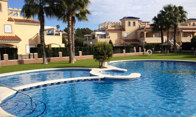 Pilar de la Horadada Apartment | Immaculate Ground Floor 2 Bed Apartment In Gated Community With Pool