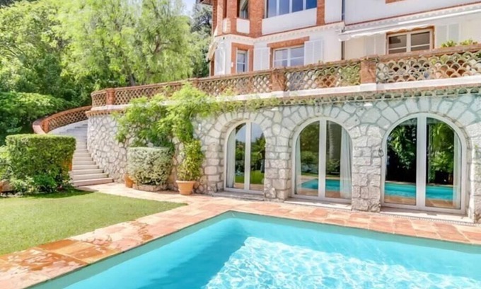 Cannes La Bocca Villa | Immogroom - Villa - Pool - Terrace - Sea view - AC