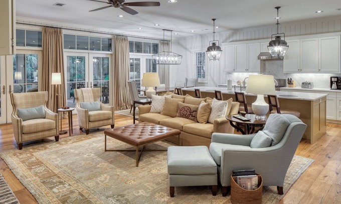 Olde Town House | Impeccably Designed Home in Wilson Cottages