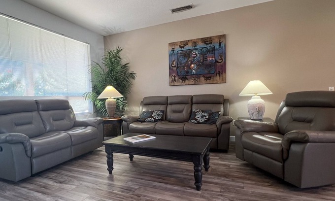 Desert Breeze House | In Demand UPSCALE Sun City GRAND Adult 45+ Community-REDUCED DECEMBER RATE