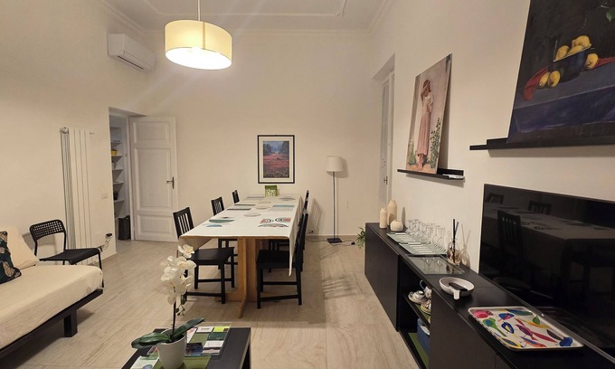 Repubblica Apartment | In historical center Spacious Brand New Apartment