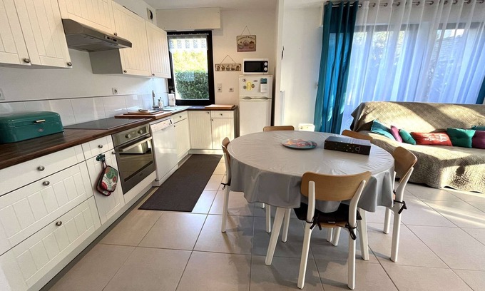 Benodet Apartment | In the heart of Bénodet, apartment with terrace 400 m from the beach