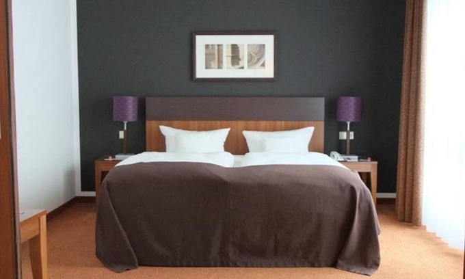 Erfurt Old Town House | In the heart of Erfurt - standard room at Hotel Dorint