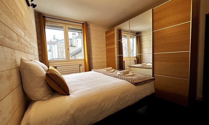 Hincmar Apartment | In the heart of Reims next to the Cathedral