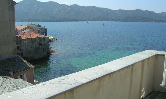Saint-Florent Apartment | In the heart of the village, apartment with sea view
