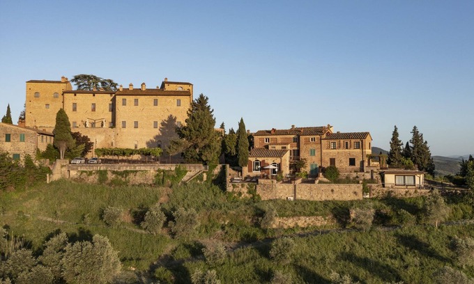 Castelfalfi House | In the heart of Tenuta di Castelfalfi