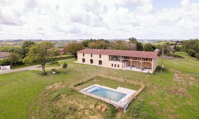 Monpardiac House | In the heart of the Gers countryside, discover the Gîte Laborde