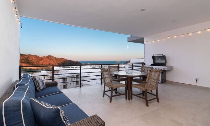 Libertad Apartment | Incredible 2BR Bayview 5 Min Downtown Cabo