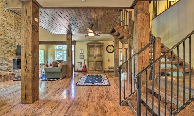 Lake Arrowhead Cottage | Incredible Lake Arrowhead Home w/Views & Decks!