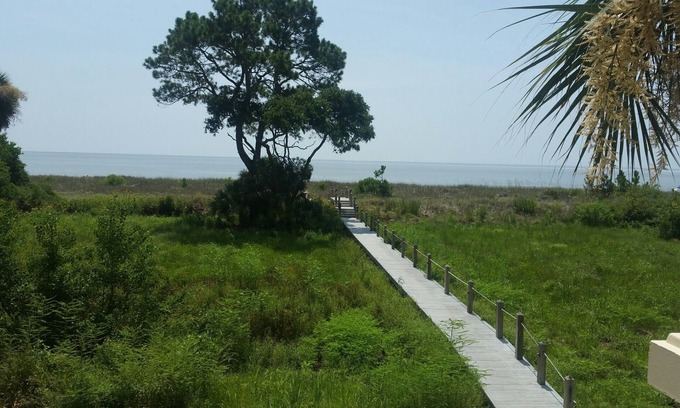 Daufuskie Island Condo | Incredible Views! Land Transportation Included!
