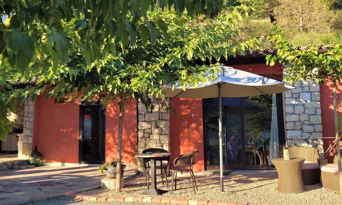 Sospel House | Independent studio in a quiet olive grove