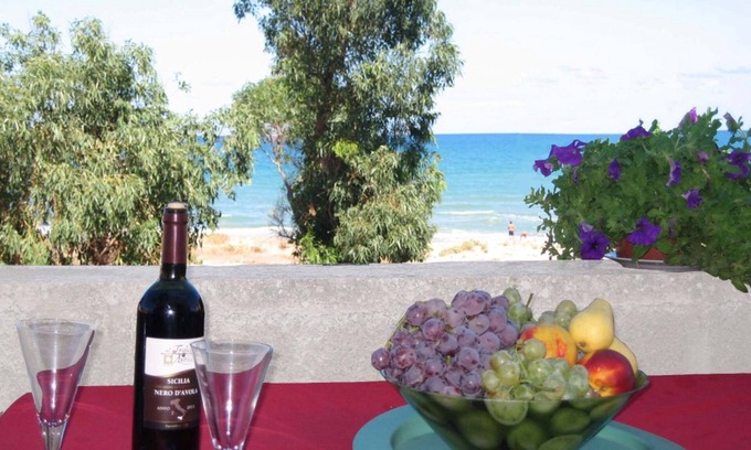 Alcamo Marina House | Independent with terraces by the sea, on the golden beach