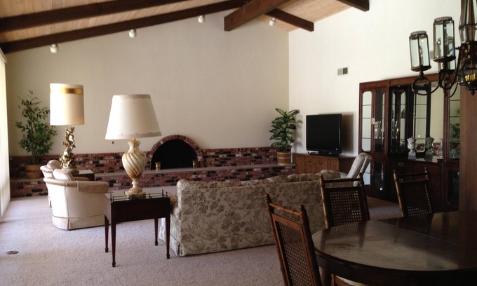 Indian Wells House | Indian Wells Spacious Home for Family & Friends