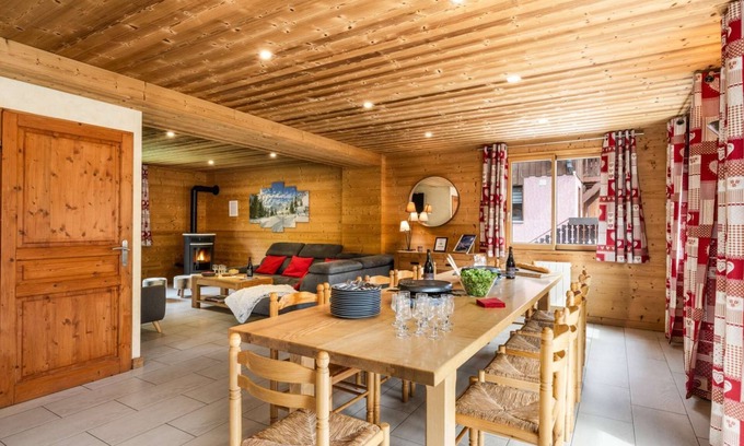 Le Bettaix Ski Chalet | Individual Chalet Snow Pearl in the 3 Valleys