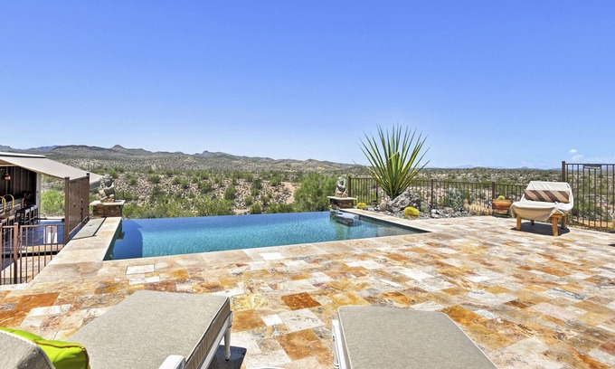 Morristown House | Infinity Pool & Outdoor Kitchen: Luxe Phoenix Home