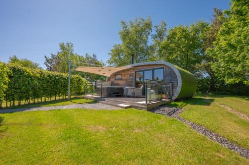 Cowan Bridge Apartment | Ingleborough Luxury Pod with Hot Tub at Fell View Park Kirkby Lonsdale