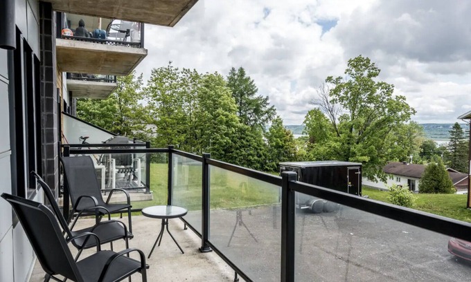 Boischatel Apartment | INITIAL | B&G | Chutes-Montmorency