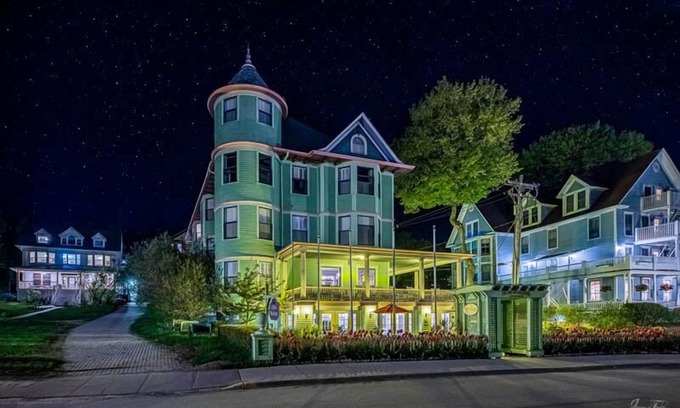 Mackinac Island Hotel | Inn on Mackinac