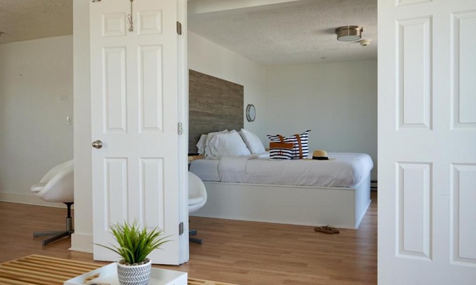 York Beach Hotel | Inn on the Blues