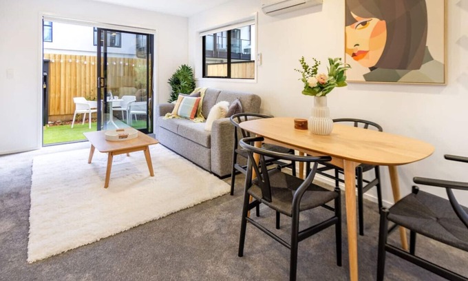Christchurch City Centre House | Inner City Luxury - 2 Bedroom 2 Bathroom