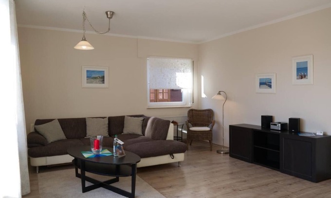 Landkirchen Apartment | Inselblume 05 - Large vacation home in Landkirchen with dog