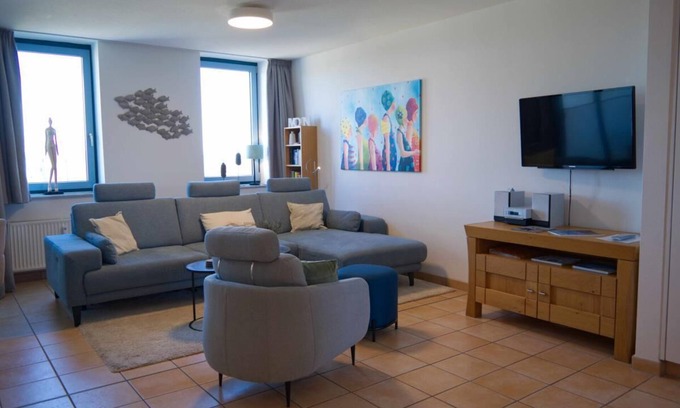 Fehmarn Apartment | Inselblume 50 - vacation home from private in the beach castle