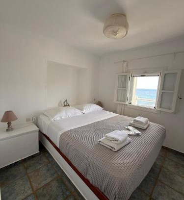 Tinos Town Apartment | Insola resort
