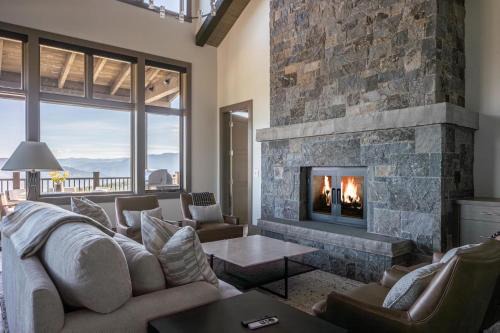 Spanish Peaks House | Inspiration Point Townhome 14A