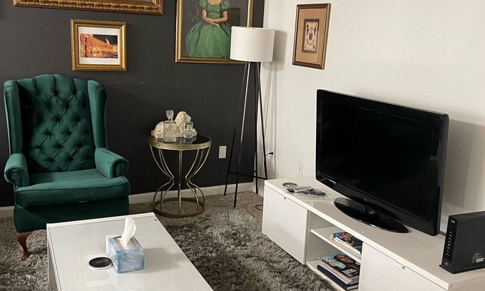 Dunwoody Apartment | Insta-worthy 1BR/1BA 5 min from Perimeter Mall