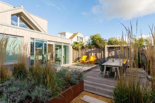East Wittering House | Insta-worthy 4br designer house 5 min to the beach