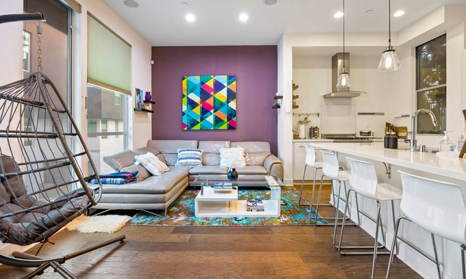 Silver Lake House | ★Insta-Worthy Sunset View ★Private Rooftop ★Garage ★Silver Lake ★Dodgers Stadium