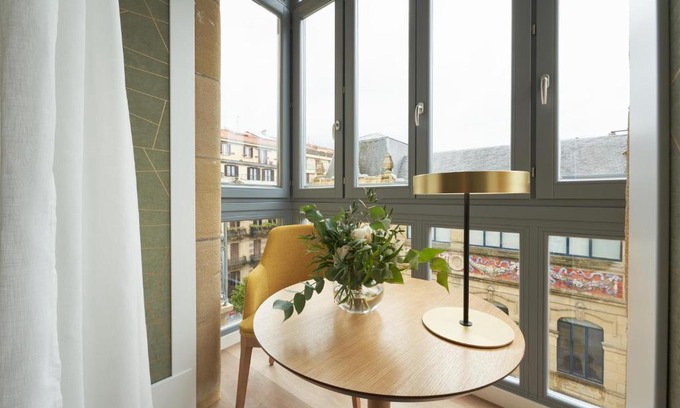 San Sebastian Centro Hotel | Intelier Villa Katalina