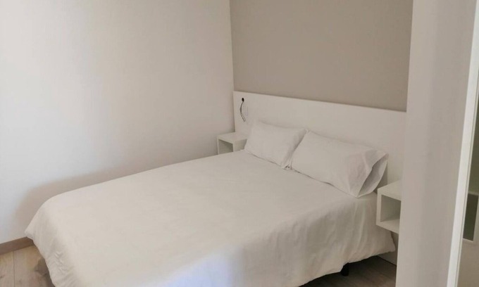 Combarro Apartment | Interior Studio without views (APT 3)