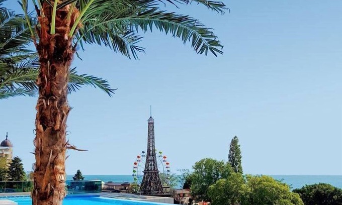 Golden Sands Hotel | INTERNATIONAL Hotel Casino & Tower Suites