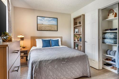 Town Center Hotel | InTown Suites Extended Stay Marietta GA - Town Center