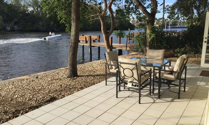 Deerfield Beach House | Intracoastal Waterfront Key West style Bungalow-Walk to Beach and Restaurants