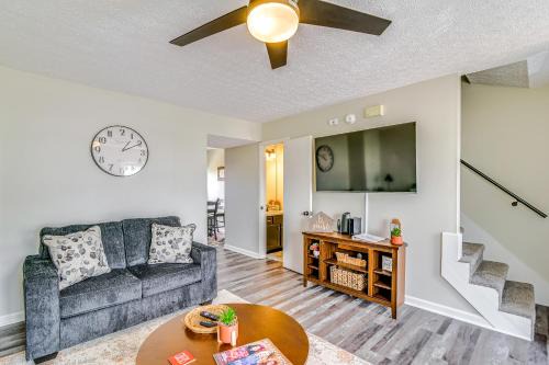 Bowling Green House | Inviting Bowling Green Escape with Smart TVs!