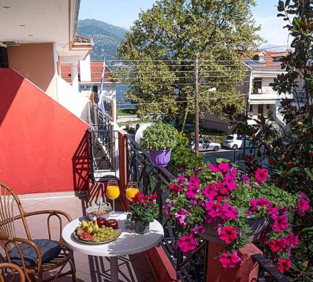 Ioannina Apartment | Ioanna's Mansion - By the lake