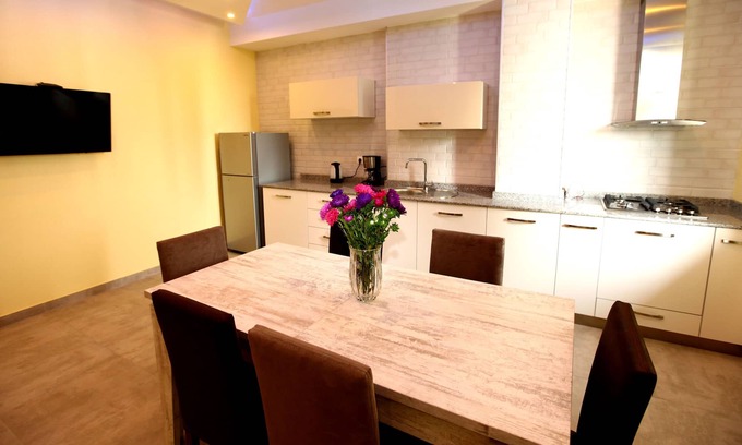Chugureti Apartment | Irakli s rooms- Brand new apartment in brand new modern building.